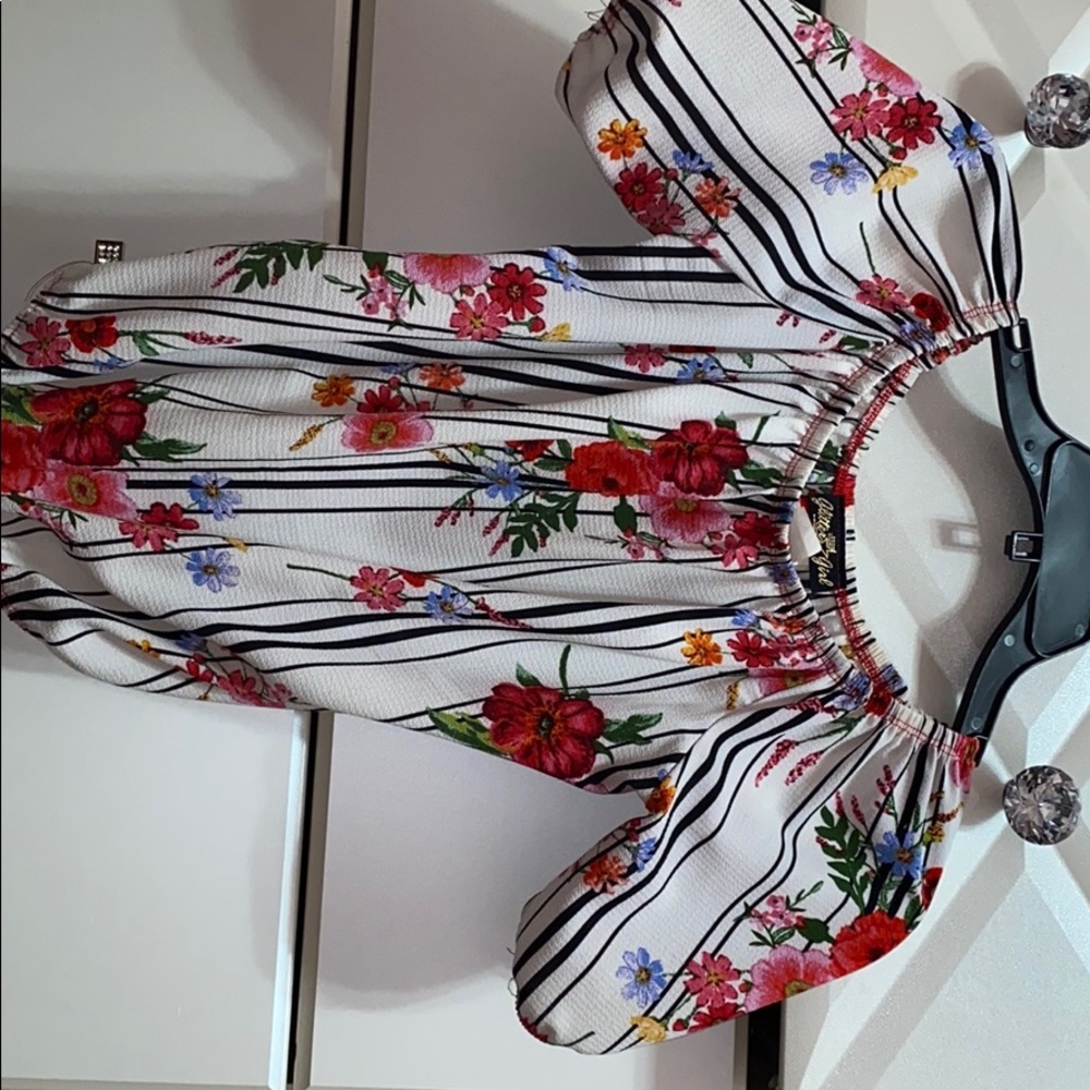 Floral off the shoulder crop top